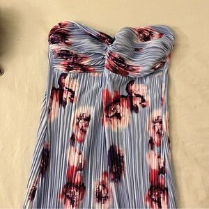 Commense Strapless Dress with Floral Pattern